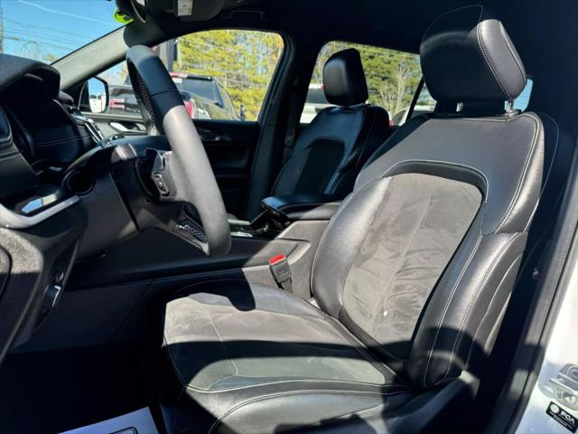 2023 Jeep Grand Cherokee L Altitude 4x4