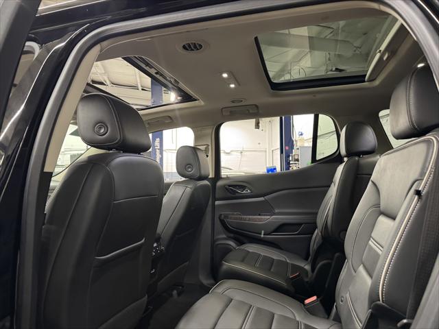 2023 GMC Acadia AWD Denali
