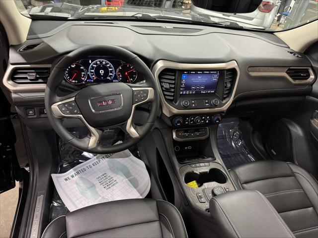 2023 GMC Acadia AWD Denali
