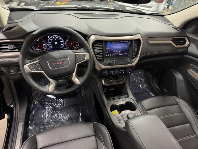 2023 GMC Acadia AWD Denali