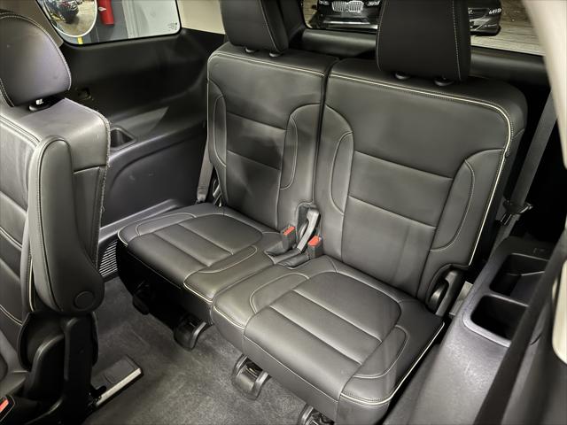 2023 GMC Acadia AWD Denali