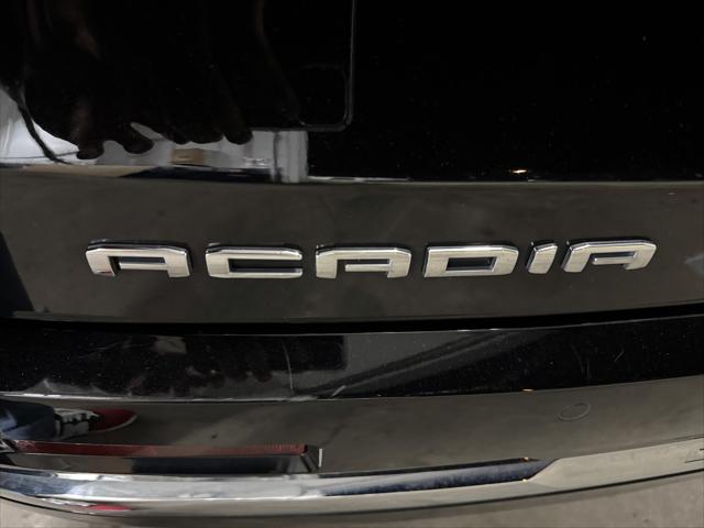 2023 GMC Acadia AWD Denali