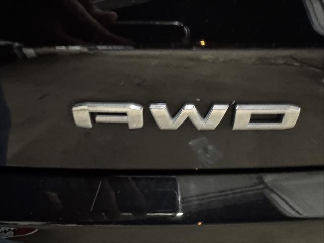 2023 GMC Acadia AWD Denali