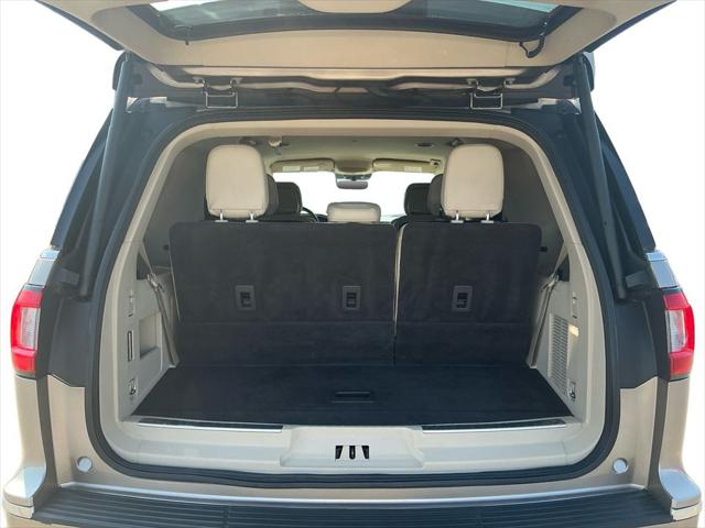 Used 2020 Lincoln Navigator Standard For Sale in Muscle Shoals, AL