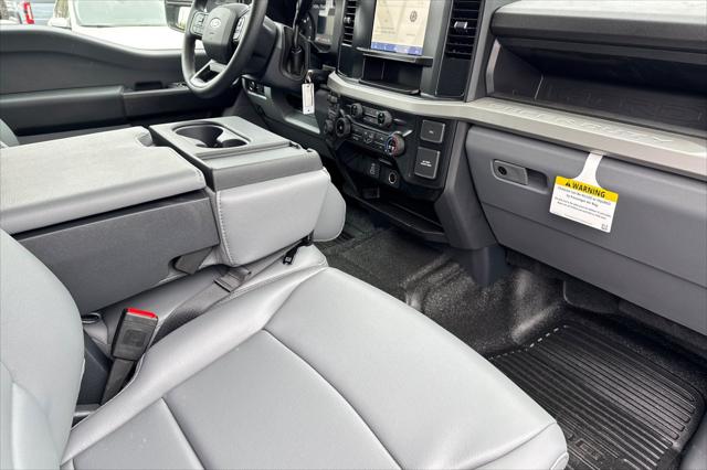 2025 Ford F-550 XL