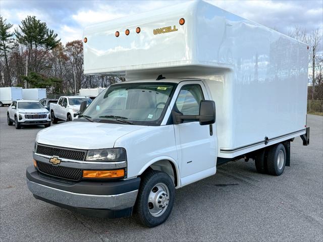 2025 Chevrolet Express Cutaway Work Van