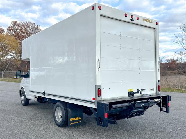 2025 Chevrolet Express Cutaway Work Van