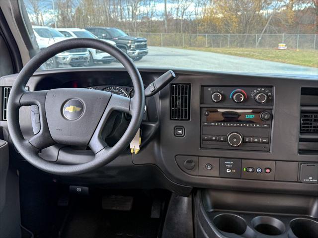 2025 Chevrolet Express Cutaway Work Van