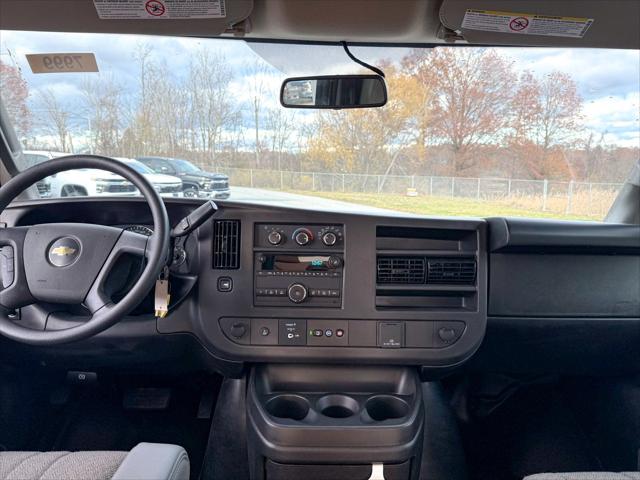 2025 Chevrolet Express Cutaway Work Van