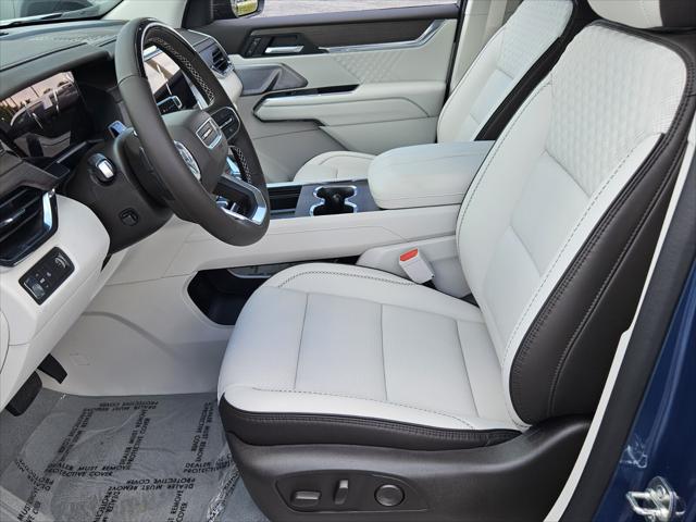 2025 GMC Acadia FWD Denali