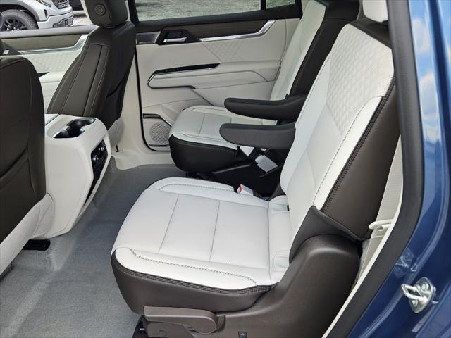 2025 GMC Acadia FWD Denali