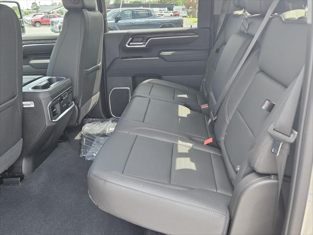 2025 GMC Sierra 3500HD 4WD Crew Cab Standard Bed SLT
