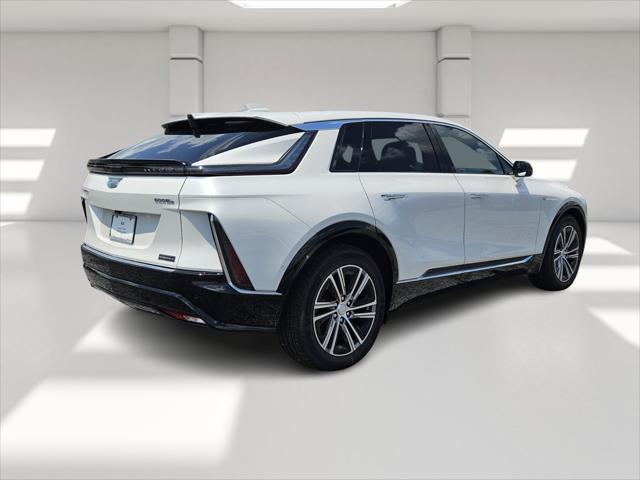 2025 Cadillac iQ Luxury w/1SC