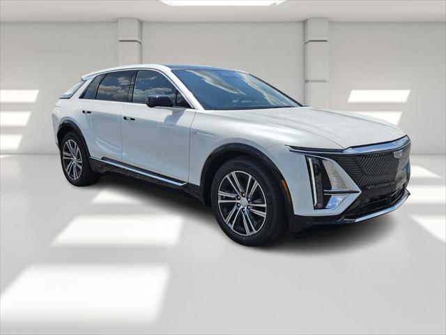 2025 Cadillac iQ Luxury w/1SC