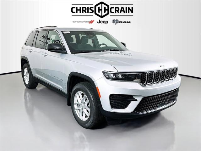 2025 Jeep Grand Cherokee GRAND CHEROKEE LAREDO X 4X2