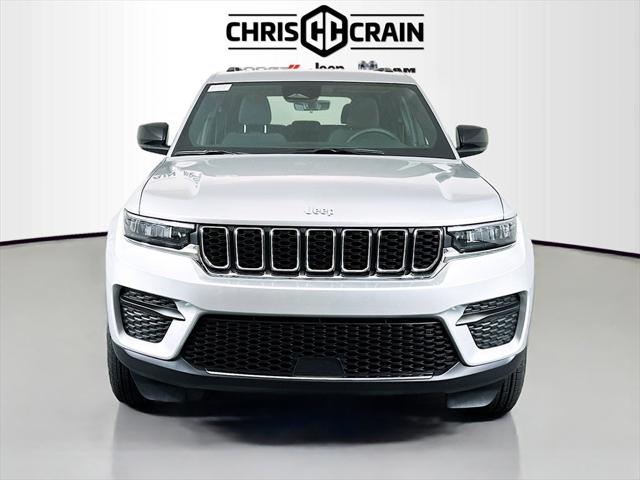 2025 Jeep Grand Cherokee GRAND CHEROKEE LAREDO X 4X2