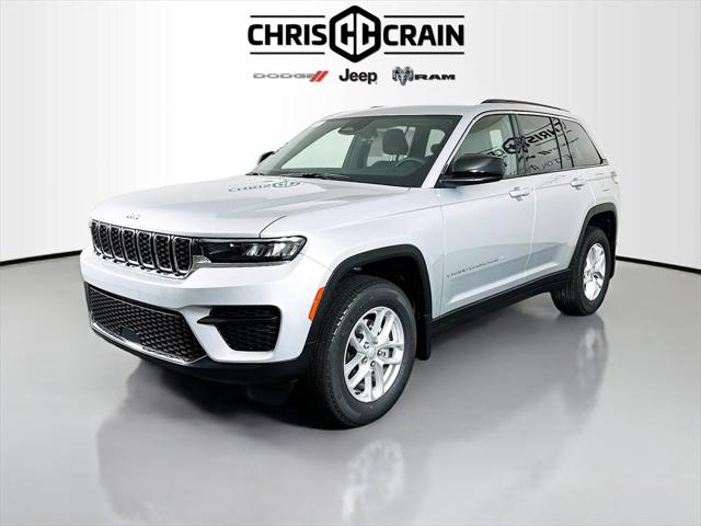 2025 Jeep Grand Cherokee GRAND CHEROKEE LAREDO X 4X2
