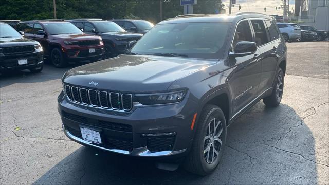 2025 Jeep Grand Cherokee GRAND CHEROKEE L LIMITED 4X4