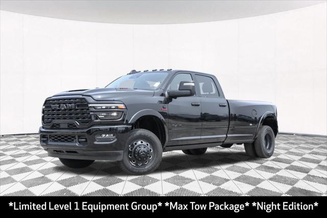 2025 RAM Ram 3500 RAM 3500 LIMITED CREW CAB 4X4 8 BOX