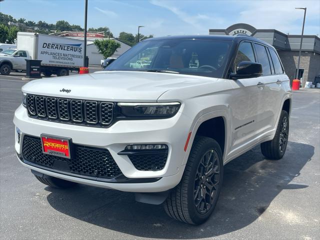 2025 Jeep Grand Cherokee GRAND CHEROKEE SUMMIT RESERVE 4X4