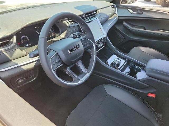2025 Jeep Grand Cherokee GRAND CHEROKEE ALTITUDE 4X4