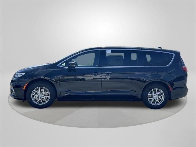 2025 Chrysler Pacifica PACIFICA SELECT