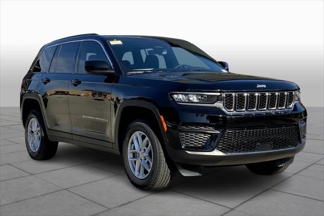 2025 Jeep Grand Cherokee GRAND CHEROKEE LAREDO X 4X2