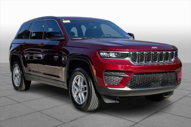2025 Jeep Grand Cherokee GRAND CHEROKEE LAREDO X 4X4