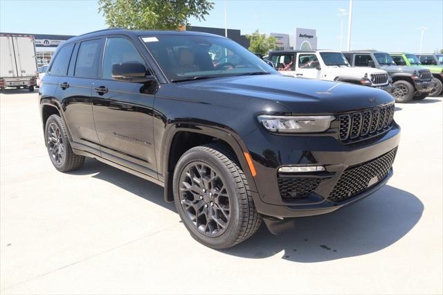 2025 Jeep Grand Cherokee GRAND CHEROKEE SUMMIT RESERVE 4X4