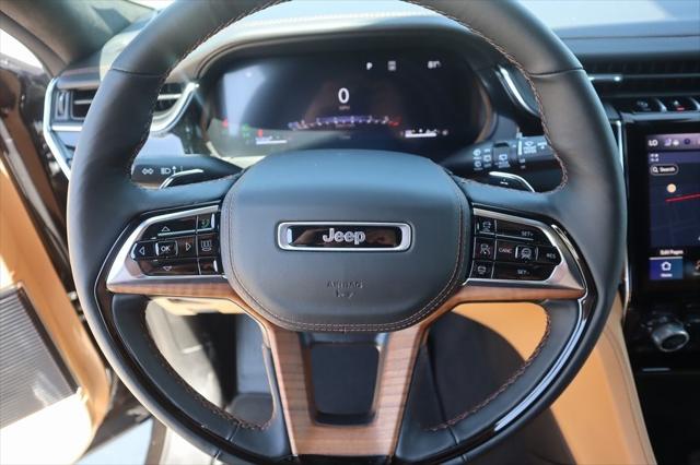 2025 Jeep Grand Cherokee GRAND CHEROKEE SUMMIT RESERVE 4X4