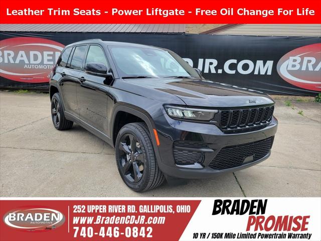 2025 Jeep Grand Cherokee GRAND CHEROKEE ALTITUDE 4X4 2025 Jeep Grand Cherokee GRAND CHEROKEE ALTITUDE 4X4