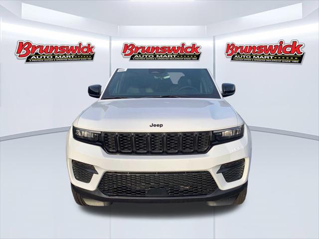 2025 Jeep Grand Cherokee GRAND CHEROKEE ALTITUDE X 4X4