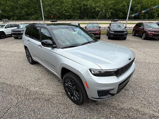 2025 Jeep Grand Cherokee GRAND CHEROKEE L SUMMIT 4X4
