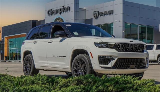 2025 Jeep Grand Cherokee GRAND CHEROKEE SUMMIT 4X4