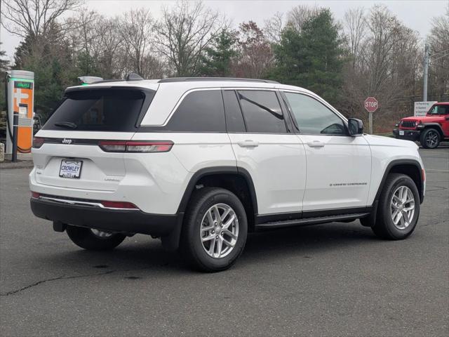 2025 Jeep Grand Cherokee GRAND CHEROKEE LAREDO X 4X4