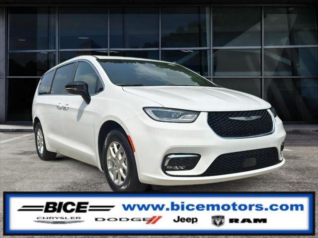 2025 Chrysler Pacifica PACIFICA SELECT
