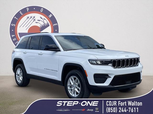 2025 Jeep Grand Cherokee GRAND CHEROKEE LAREDO X 4X2