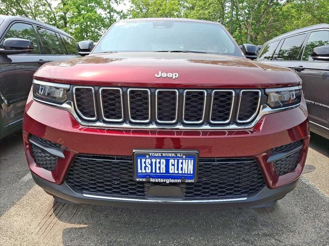 2025 Jeep Grand Cherokee GRAND CHEROKEE LAREDO X 4X4