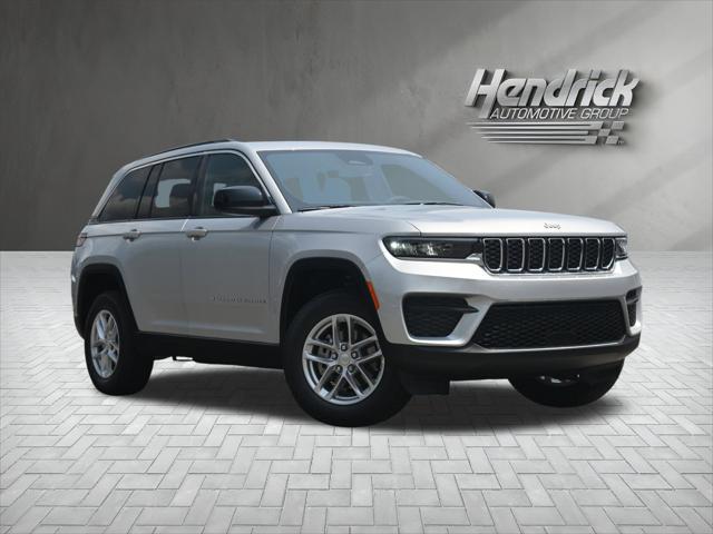 2025 Jeep Grand Cherokee GRAND CHEROKEE LAREDO X 4X2