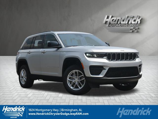 2025 Jeep Grand Cherokee GRAND CHEROKEE LAREDO X 4X2