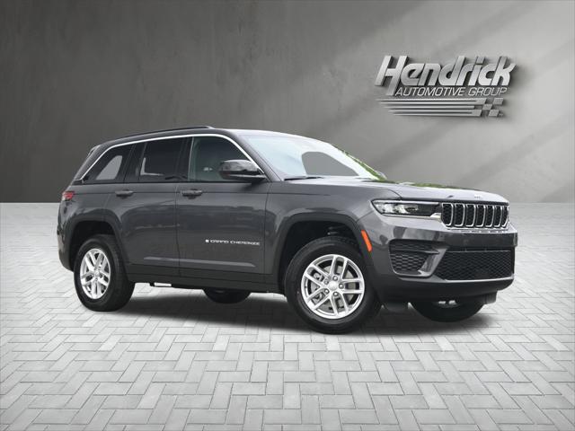 2025 Jeep Grand Cherokee GRAND CHEROKEE LAREDO X 4X2