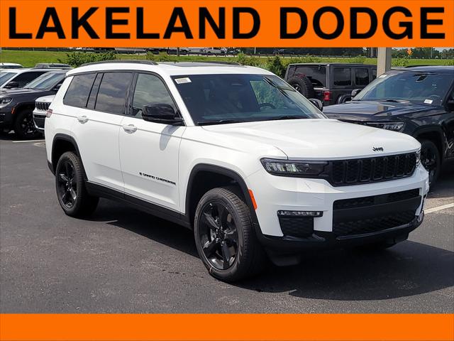 2025 Jeep Grand Cherokee GRAND CHEROKEE L LIMITED 4X4