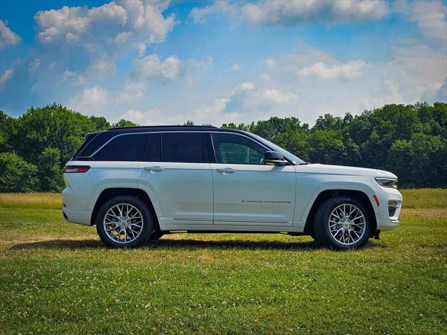 2025 Jeep Grand Cherokee GRAND CHEROKEE SUMMIT 4X4 2025 Jeep Grand Cherokee GRAND CHEROKEE SUMMIT 4X4