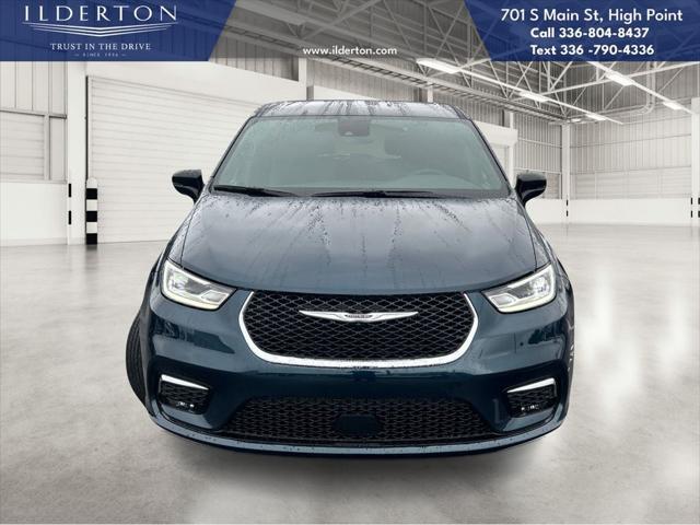 2025 Chrysler Pacifica PACIFICA SELECT