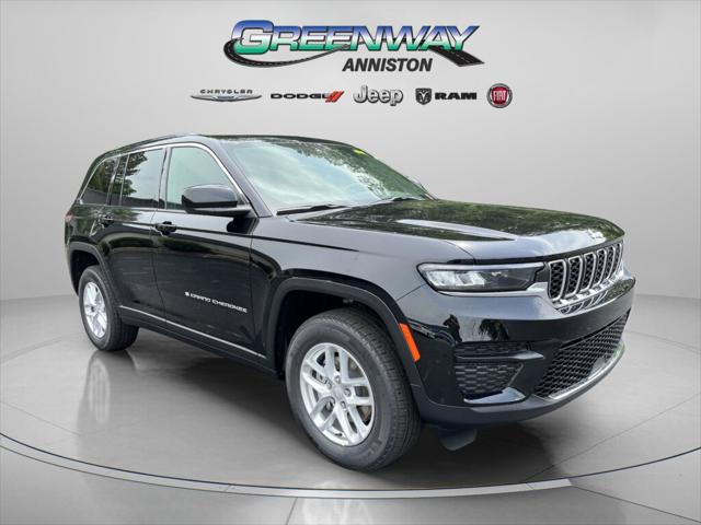 2025 Jeep Grand Cherokee GRAND CHEROKEE LAREDO X 4X2