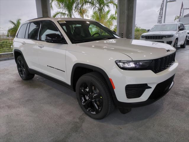 2025 Jeep Grand Cherokee GRAND CHEROKEE ALTITUDE X 4X4
