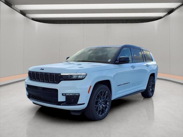 2025 Jeep Grand Cherokee GRAND CHEROKEE L SUMMIT 4X4