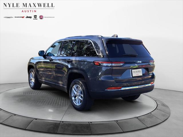 2025 Jeep Grand Cherokee GRAND CHEROKEE LAREDO X 4X2