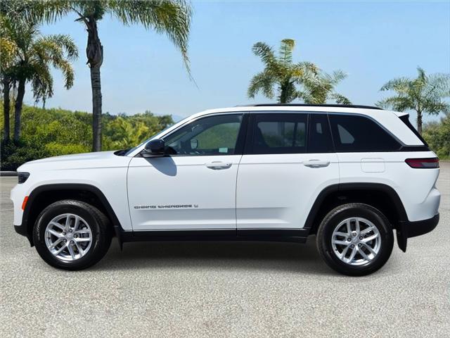 2025 Jeep Grand Cherokee GRAND CHEROKEE LAREDO X 4X2