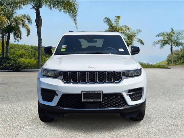 2025 Jeep Grand Cherokee GRAND CHEROKEE LAREDO X 4X2